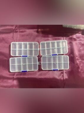 Set of 4 Clear Plastic Compartment Boxes with Blue Latches